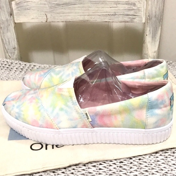 Toms Alpergata Indio Tie-Dyed Flats - Picture 9 of 16